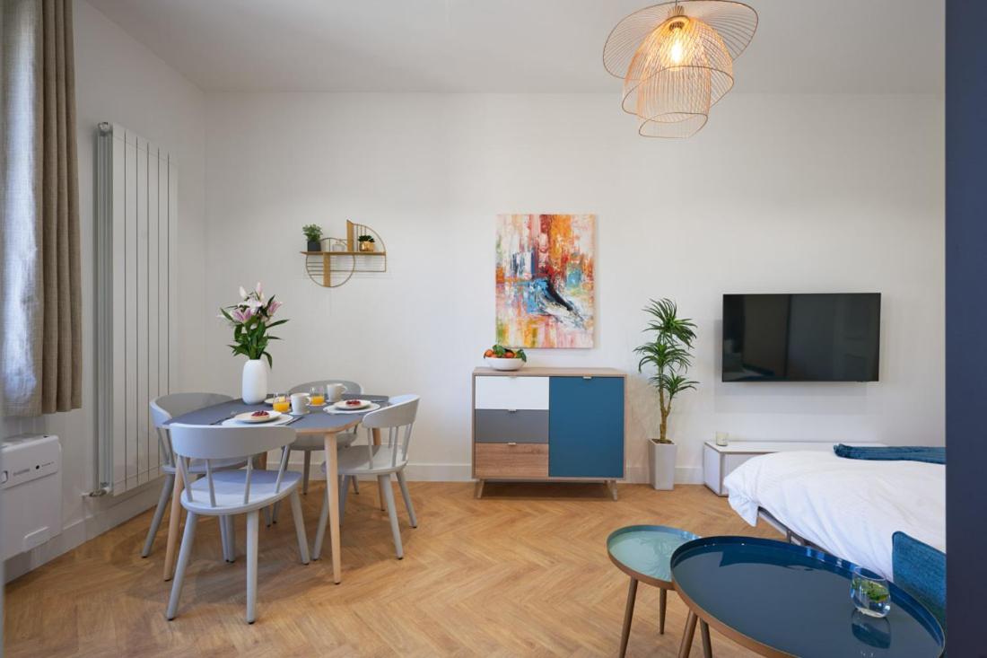 Sunlight Properties - Daffia - Beautifully Renovated Studio, City Pad In Central Nice Extérieur photo