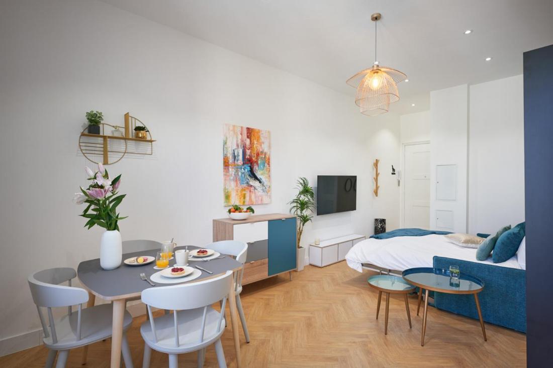 Sunlight Properties - Daffia - Beautifully Renovated Studio, City Pad In Central Nice Extérieur photo